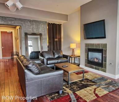Main picture of 419 S 8th St