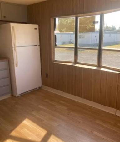 Main picture of Markland Mobile Home Park