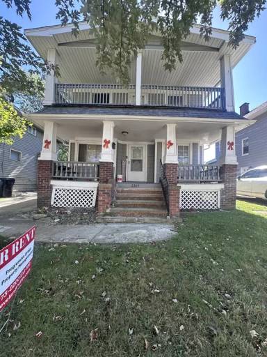 Main picture of 2305 Tate Ave