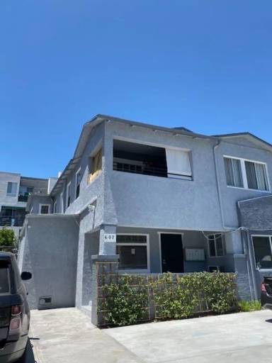 Main picture of 607 N St Andrews Pl