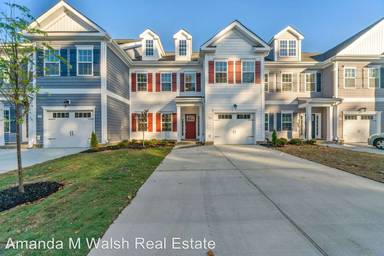 Main picture of 124 Wineberry Way