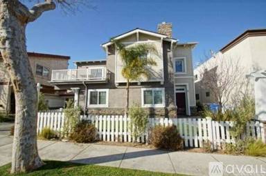 Main picture of 2109 Grant Ave