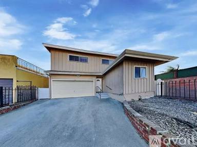 Main picture of 4320 W 116th St