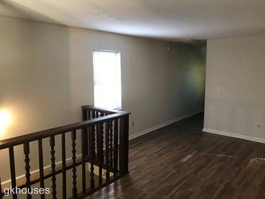 Main picture of 309 Michelle Dr