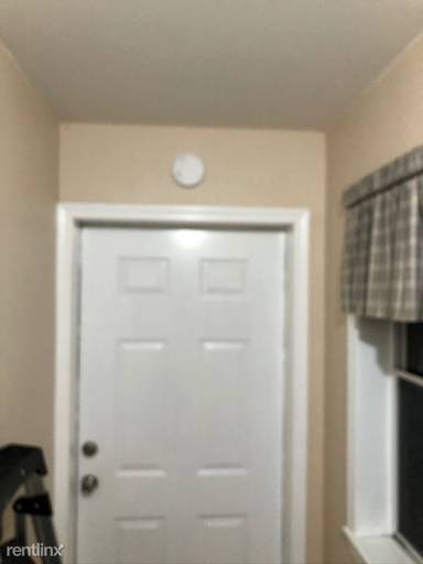 Main picture of 937 Indiana Ave