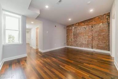 Main picture of 2521 Cecil B Moore Ave
