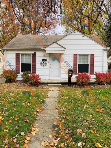 Main picture of 4521 Carnegie St