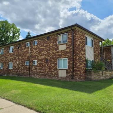 Main picture of 18711 Schoolcraft