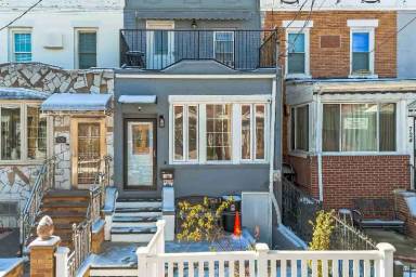 Main picture of 726 Vermont St