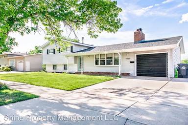 Main picture of 4820 W Main St