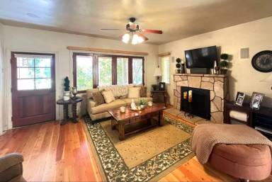 Main picture of 1324 Palm St