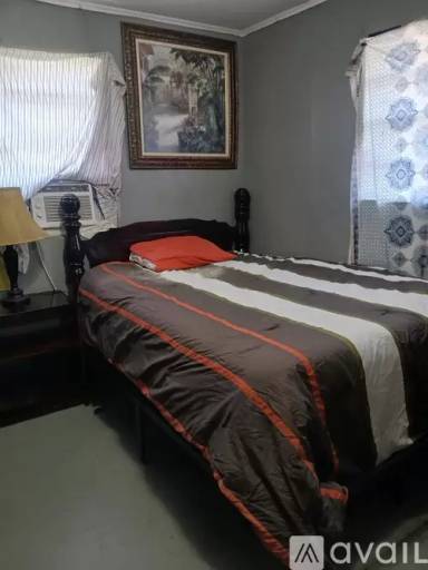 Main picture of 2785 Colony Ct