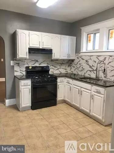 Main picture of 4251 Nicholas Ave