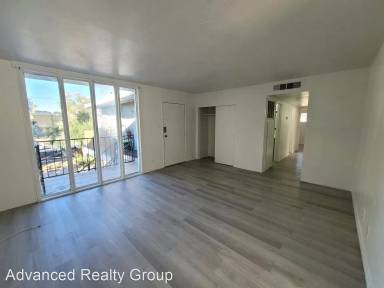 Main picture of 3370 Brussels St