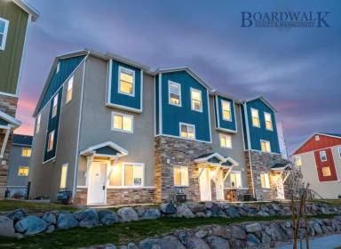 Main picture of Payton's Quarry & Village at the Boulders