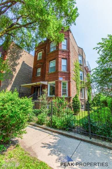 Main picture of 3307 W Belden Ave