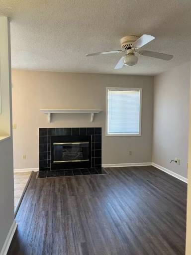 Main picture of 147 Woodfield Pl