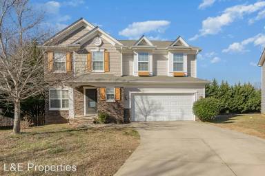 Main picture of 13022 Lake Erie Ln