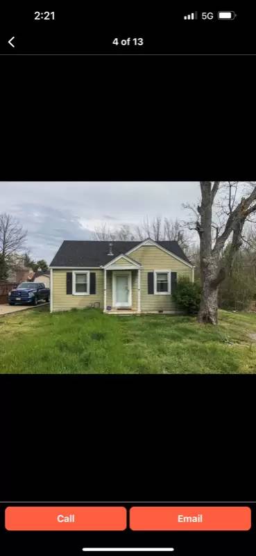 Main picture of 317 E McKnight Dr