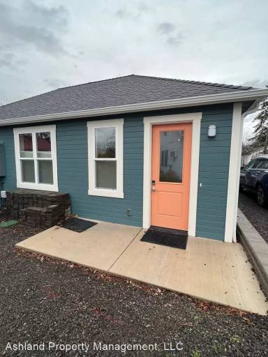 Main picture of 241 7th St