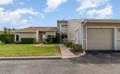 Main picture of 107 La Costa St