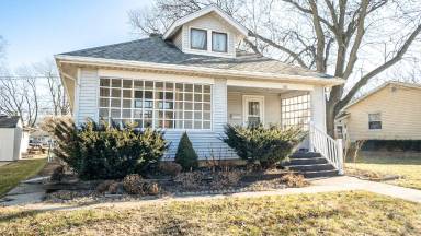 Main picture of 1106 Adams St