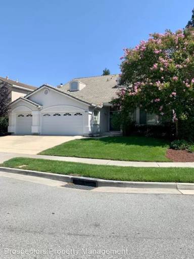 Main picture of 9302 Rodeo Dr