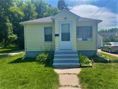 Main picture of 1115 4th Ave S