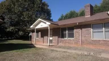 Main picture of 221 Welch Ave