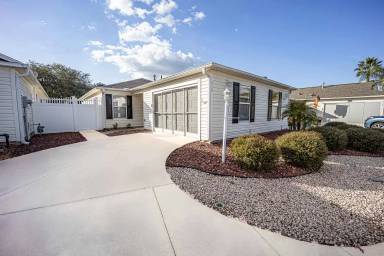 Main picture of 17140 SE 75th Leatherbury Ave