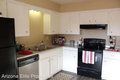 Main picture of 3331 S Roosevelt St