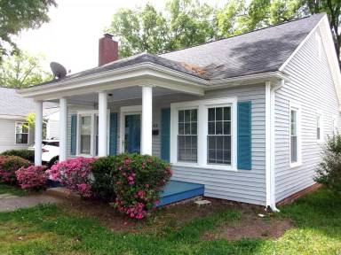 Main picture of 542 E Black St