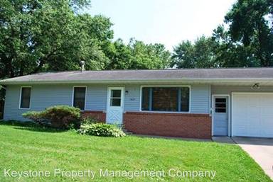 Main picture of 1625 Deforest Ave