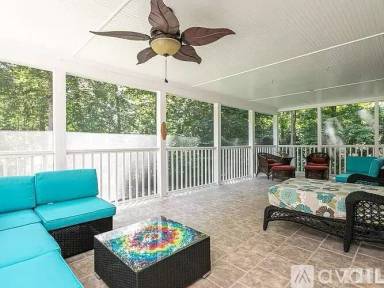 Main picture of 2501 Canonbie Ln