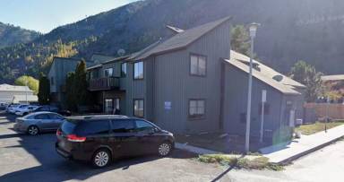 Main picture of 1315 E Broadway St