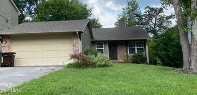 Main picture of 1377 Woodridge Dr