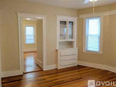 Main picture of 79 Conwell Ave
