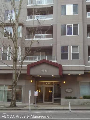 Main picture of 4343 Roosevelt Way NE Apartments