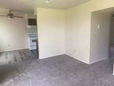 Main picture of 67 Bellevue Dr
