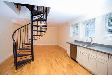 Main picture of 600 Stanyan St