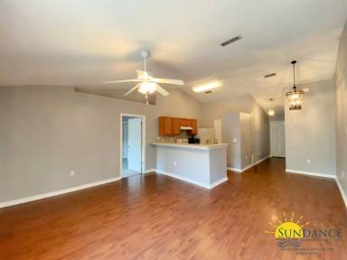 Main picture of 156 Cabana Way