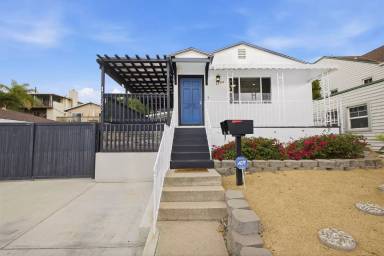 Main picture of 7080 Mohawk St