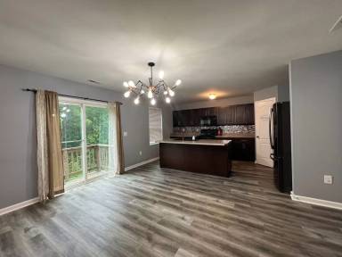Main picture of 26 Hazel Oak Ct