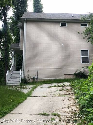 Main picture of 459 Fairlane Cir NW