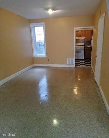 Main picture of 1922 S Bonsall St