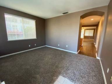 Main picture of 8060 Robinson Dr