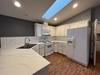 Main picture of 5308 Hornby Ln