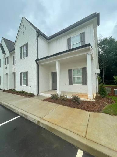 Main picture of 514 Meadow Crest Cir