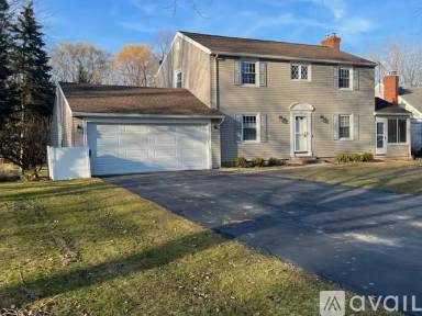 Main picture of 68 Southern Hills Cir