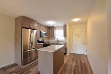 Main picture of 1250 S Denning Dr